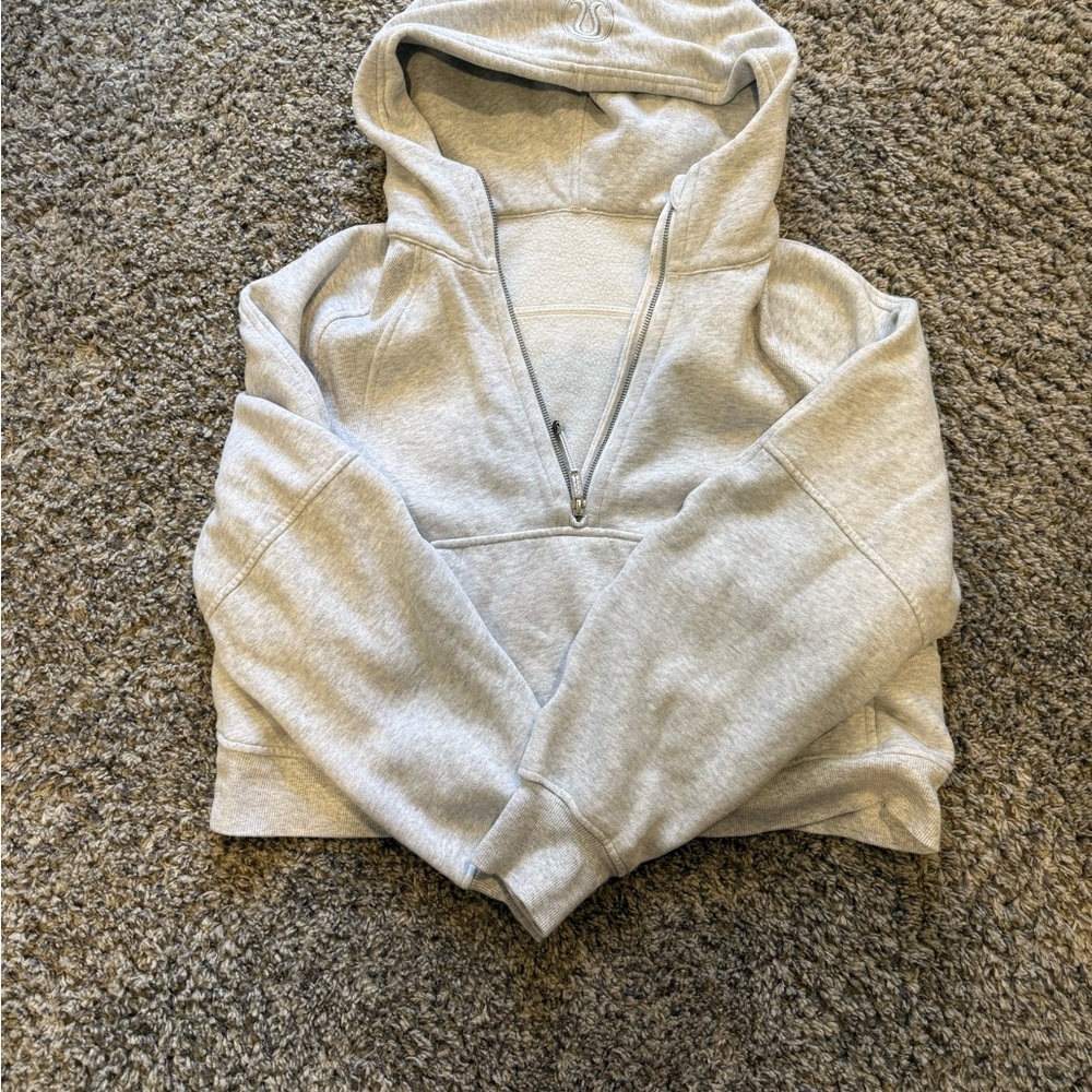 Lululemon cropped scuba hoodie